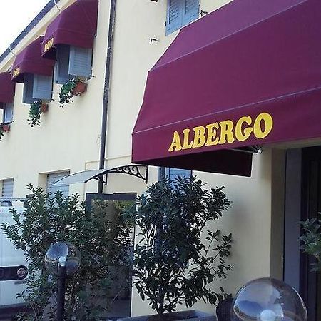 Hotel Ded 1 Checkin A Richiesta Parma Kültér fotó