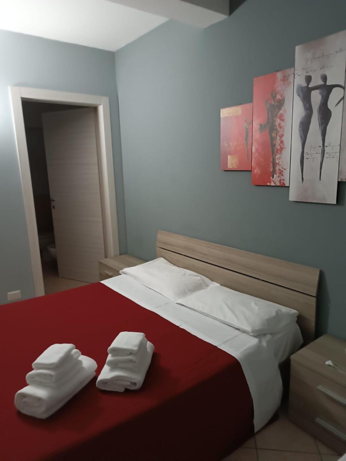 Hotel Ded 1 Checkin A Richiesta Parma Kültér fotó